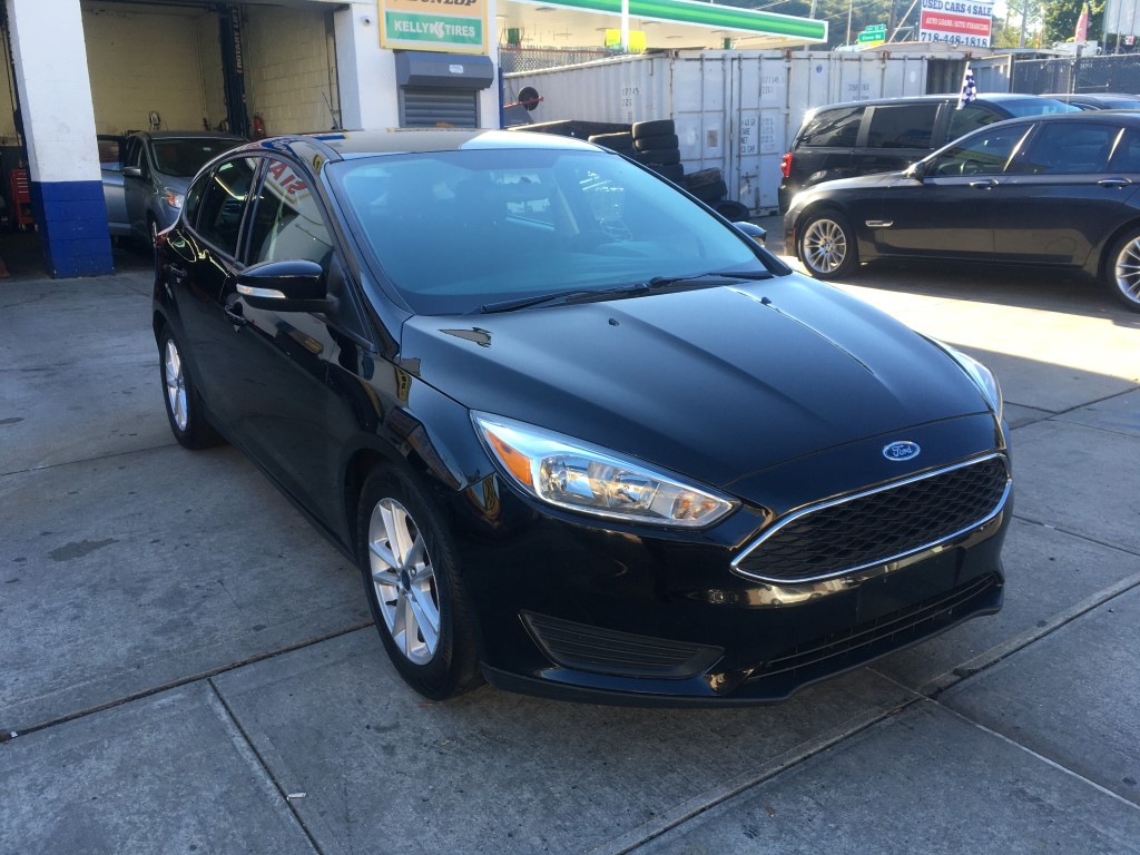 Used - Ford Focus SE Hatchback for sale in Staten Island NY