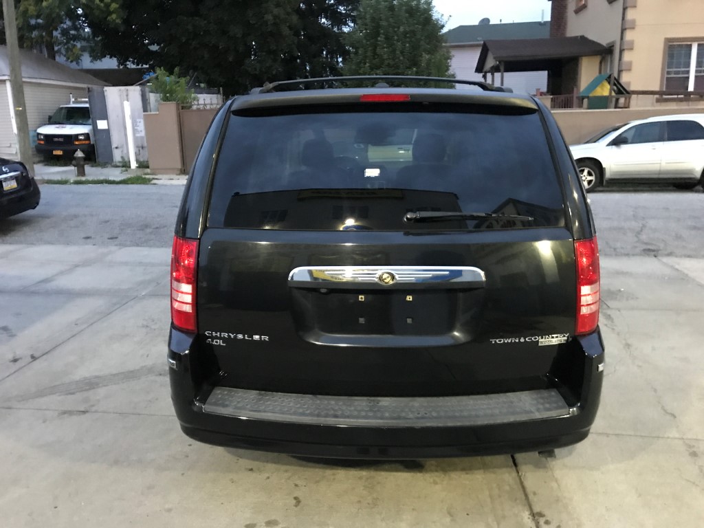 Used - Chrysler Town & Country Touring Minivan for sale in Staten Island NY