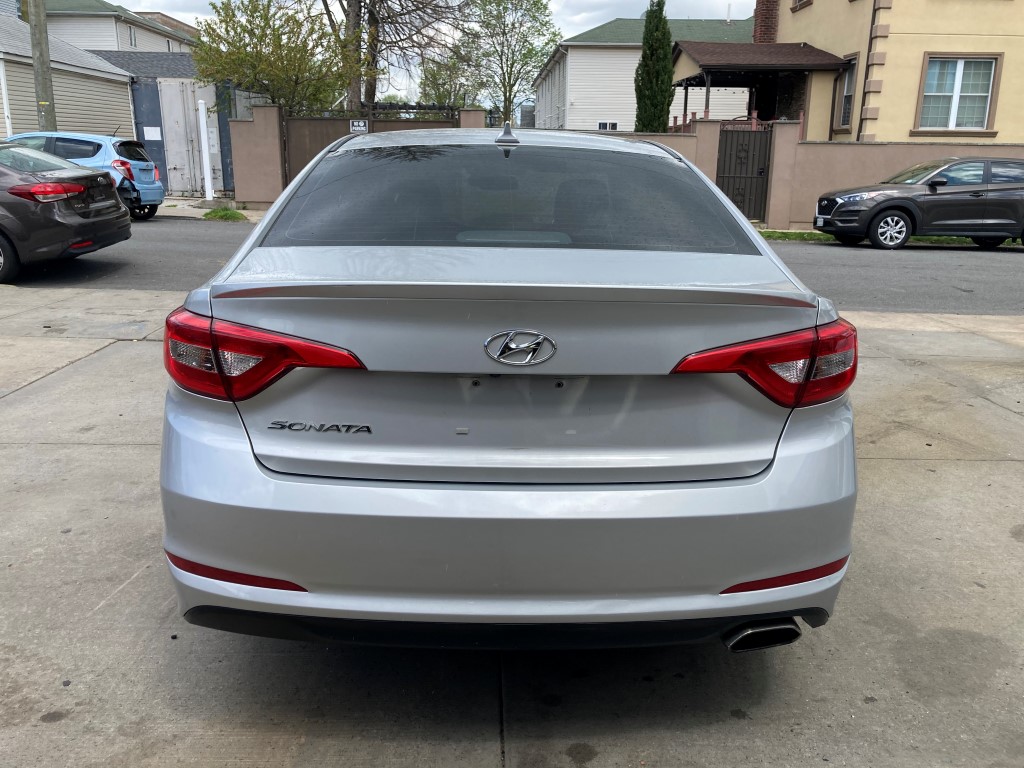 Used - Hyundai Sonata SE Sedan for sale in Staten Island NY