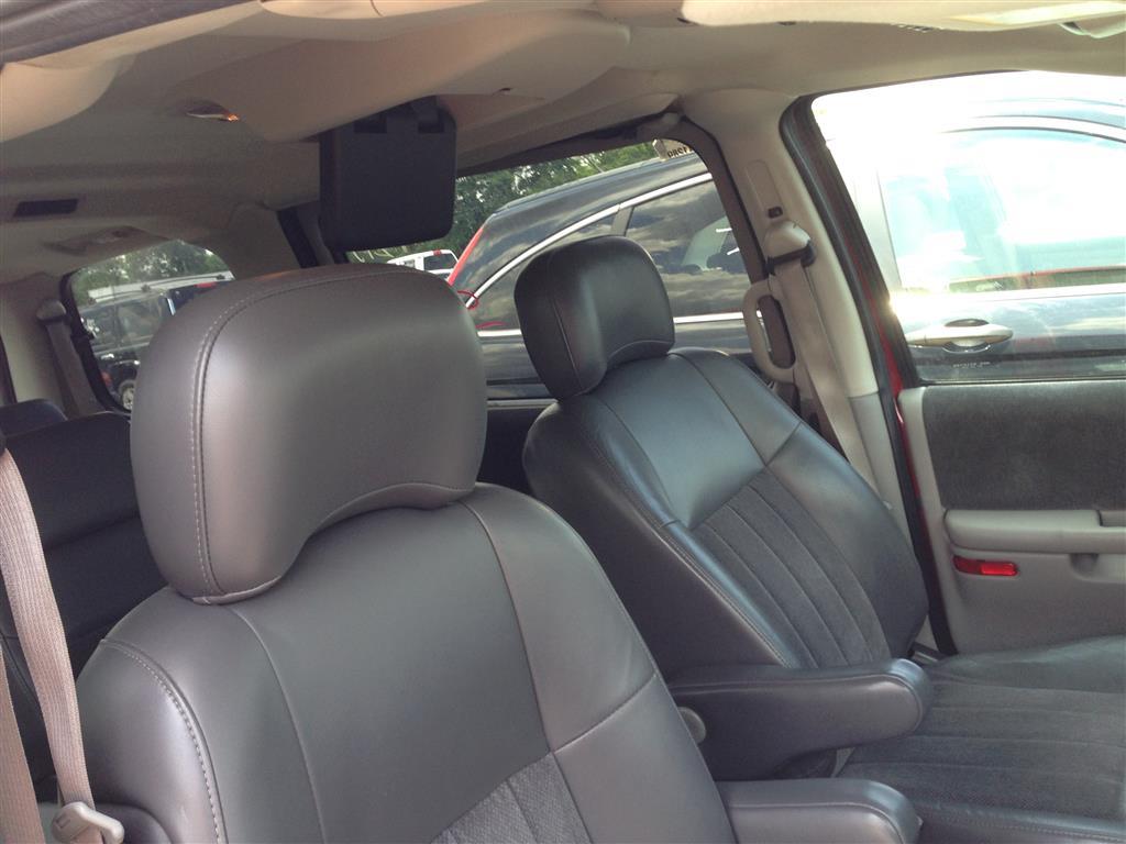 Pre-owned Car Venture Warner Bros. ExtendedChevrolet