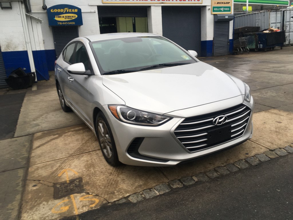 Used - Hyundai Elantra SEL Sedan for sale in Staten Island NY