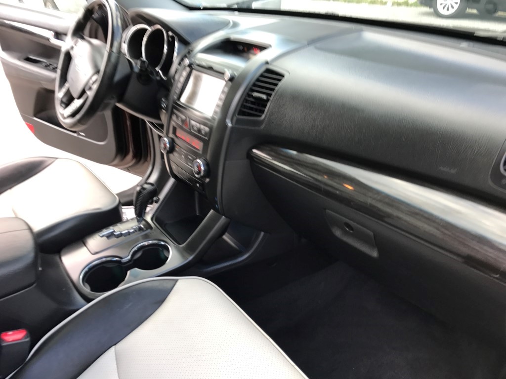 Used - Kia Sorento SX SUV for sale in Staten Island NY