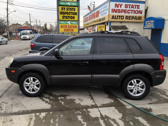 Used - Hyundai Tucson GLS 2.7 2WD SUV for sale in Staten Island NY
