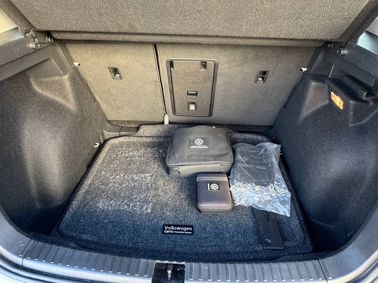 Used - Volkswagen Taos SE SUV for sale in Staten Island NY