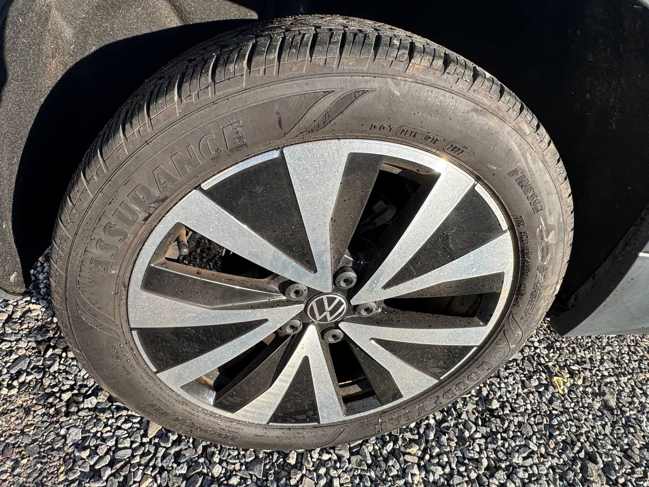 Used - Volkswagen Taos SE SUV for sale in Staten Island NY