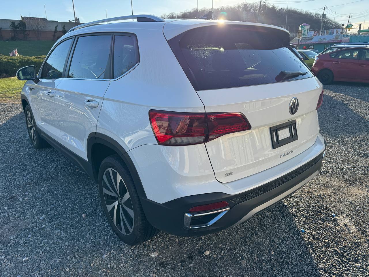 Used - Volkswagen Taos SE SUV for sale in Staten Island NY