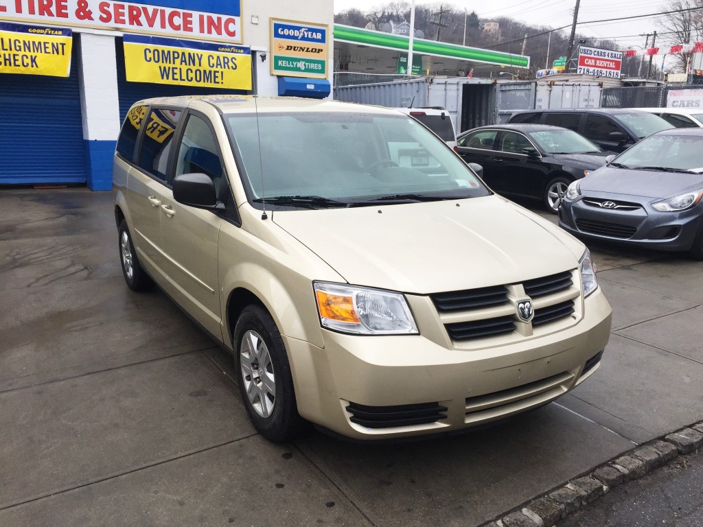 Used - Dodge Grand Caravan SE Minivan for sale in Staten Island NY