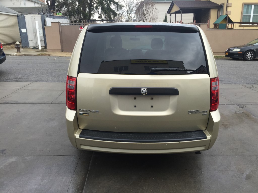Used - Dodge Grand Caravan SE Minivan for sale in Staten Island NY