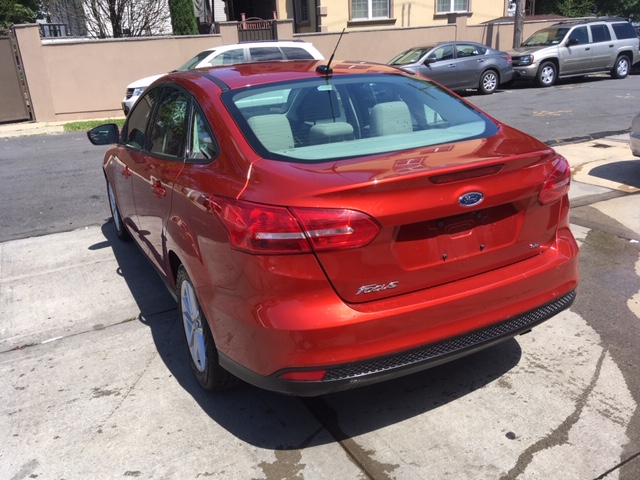 Used - Ford Focus SE Sedan for sale in Staten Island NY