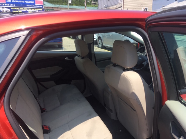 Used - Ford Focus SE Sedan for sale in Staten Island NY