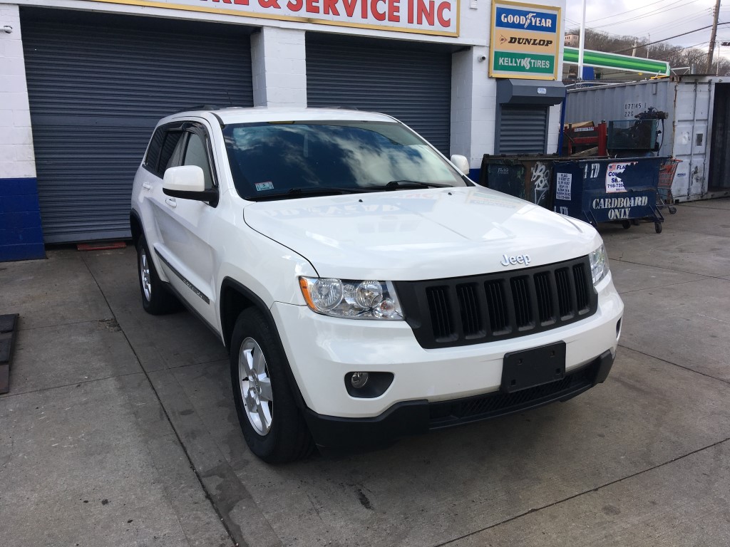 Used - Jeep Grand Cherokee Laredo 4x4 SUV for sale in Staten Island NY