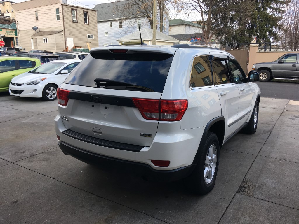 Used - Jeep Grand Cherokee Laredo 4x4 SUV for sale in Staten Island NY
