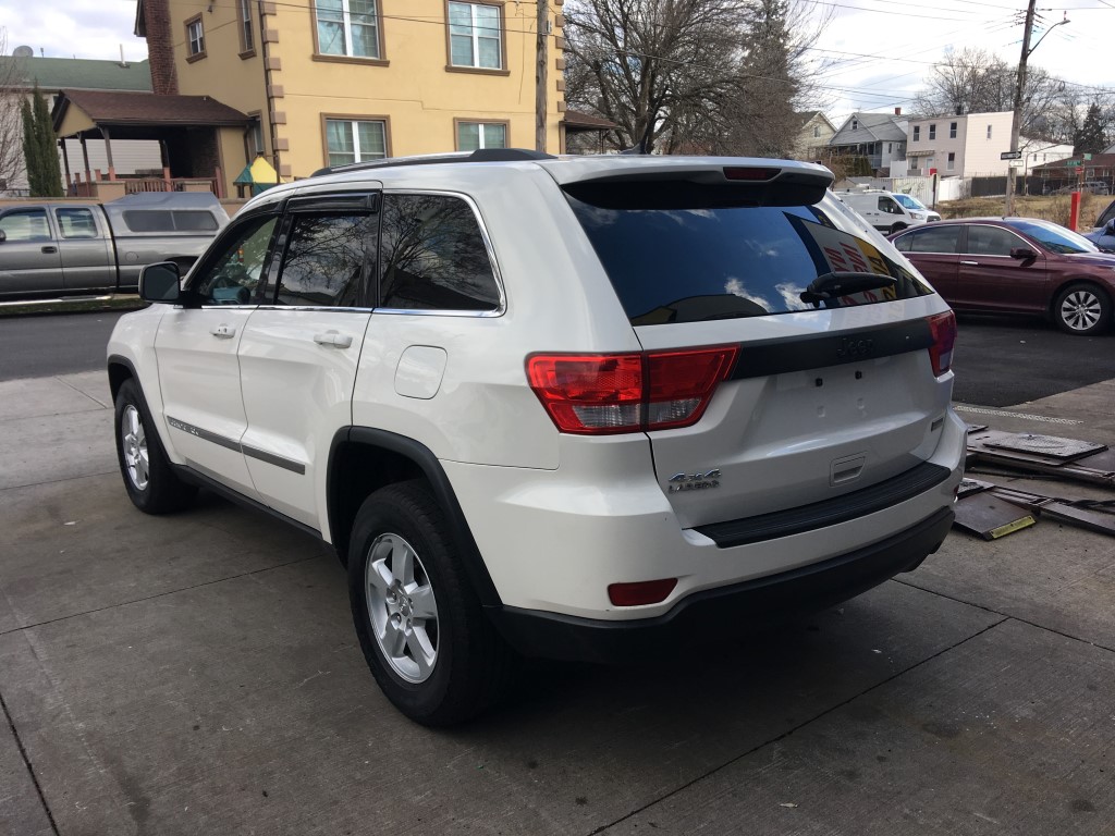 Used - Jeep Grand Cherokee Laredo 4x4 SUV for sale in Staten Island NY