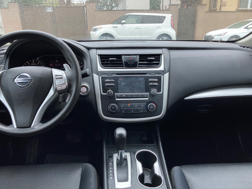 Used - Nissan Altima 2.5 SR Sedan for sale in Staten Island NY