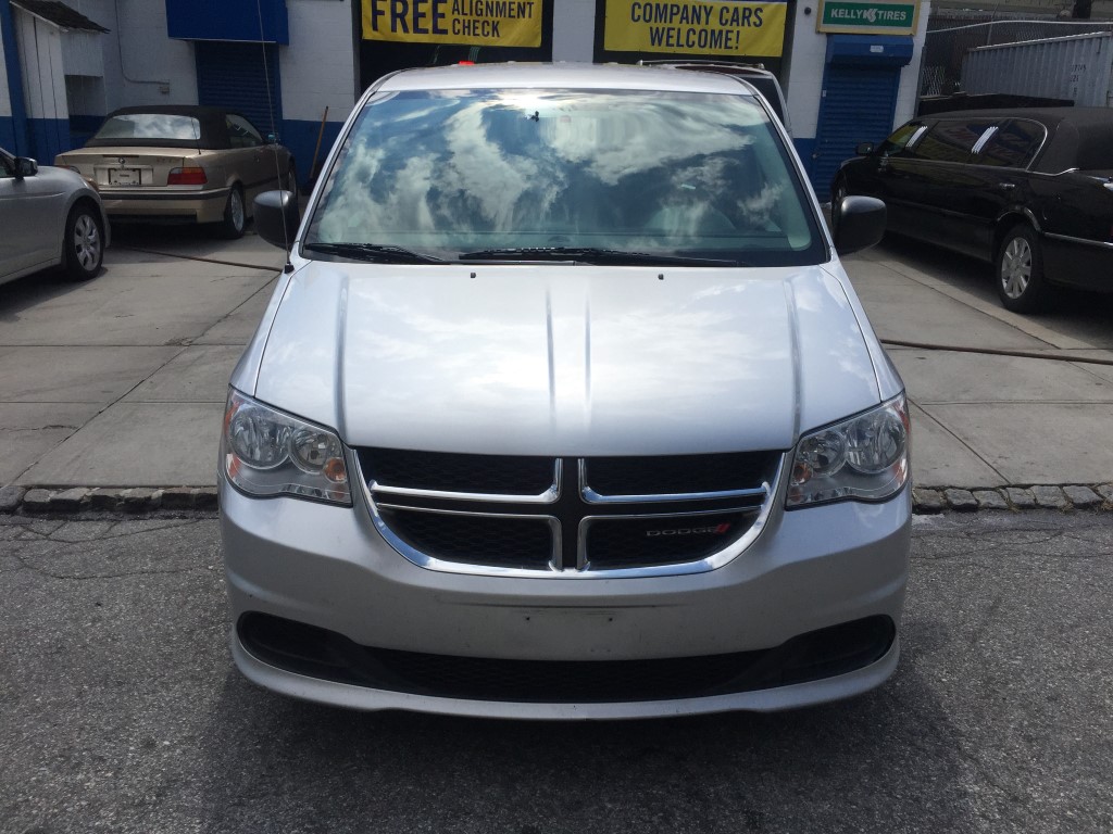 Used - Dodge Grand Caravan SE MiniVan for sale in Staten Island NY