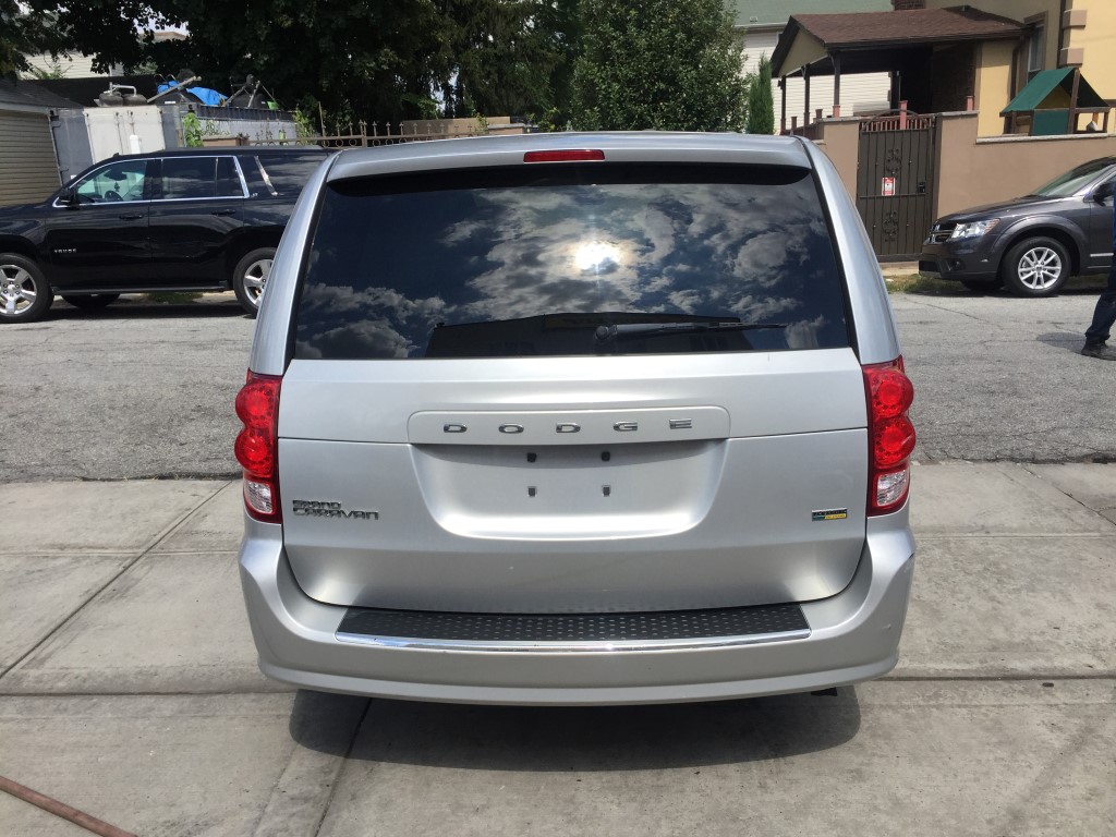Used - Dodge Grand Caravan SE MiniVan for sale in Staten Island NY