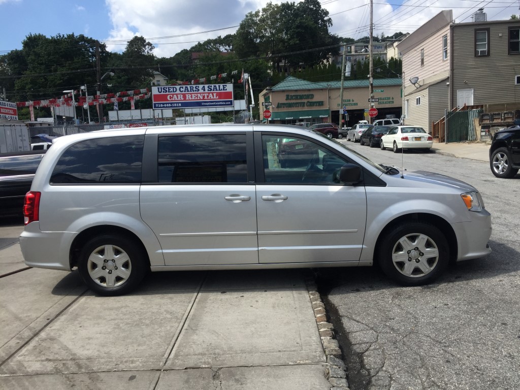 Used - Dodge Grand Caravan SE MiniVan for sale in Staten Island NY