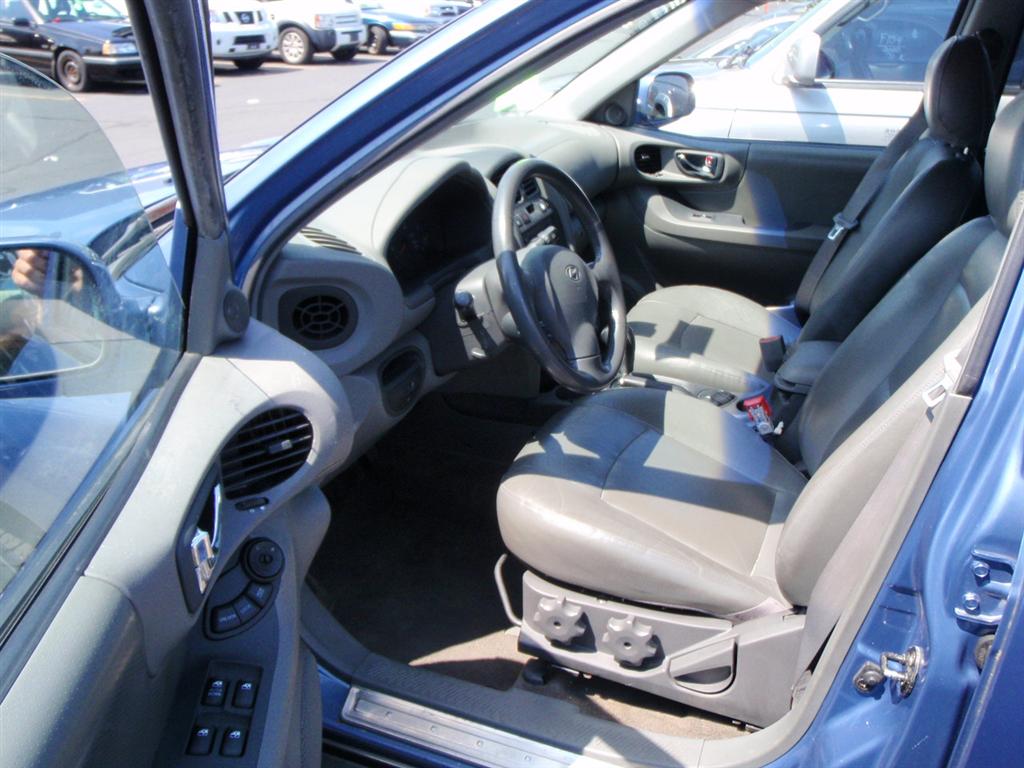 2002 Hyundai Santa Fe Sport Utility AWD for sale in Brooklyn, NY
