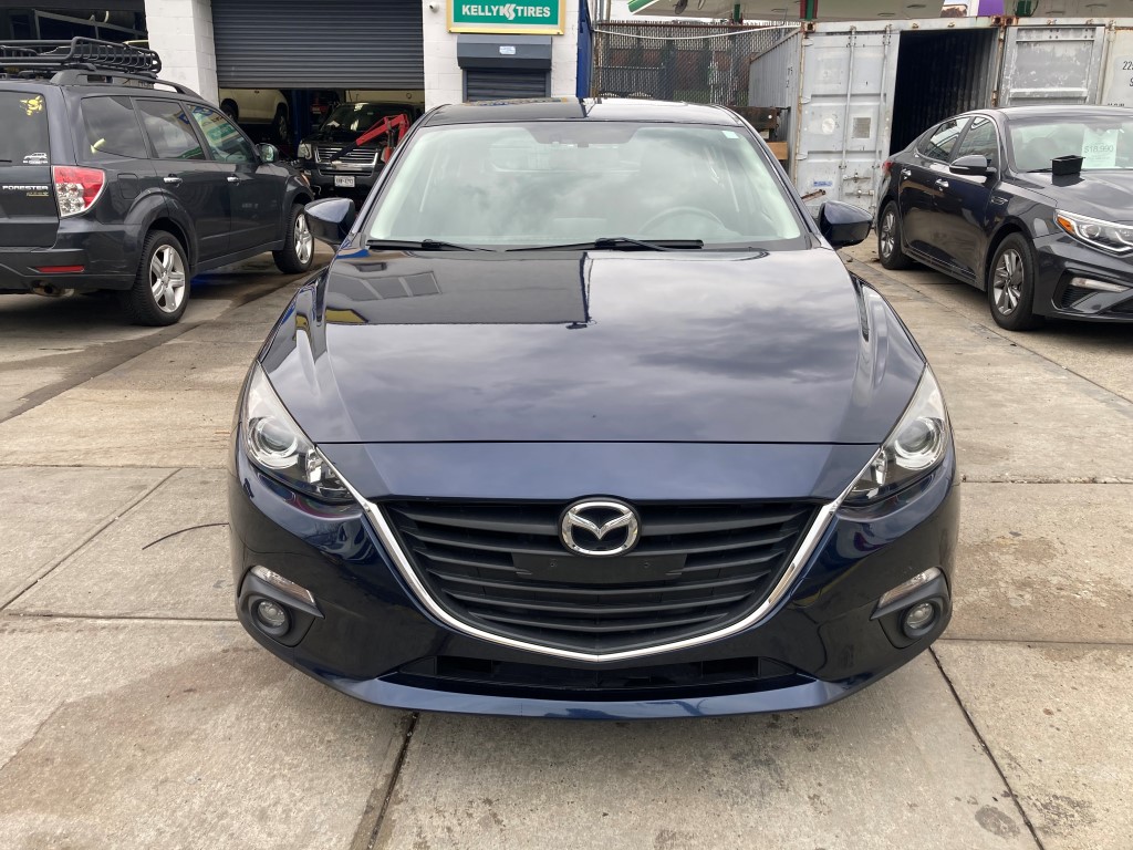 Used - Mazda Mazda3 i Touring Hatchback for sale in Staten Island NY