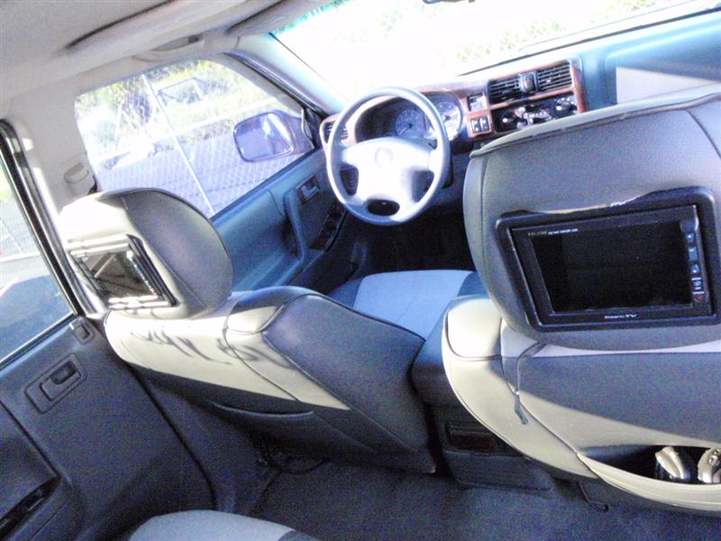 Pre-owned Car RodeoIsuzu