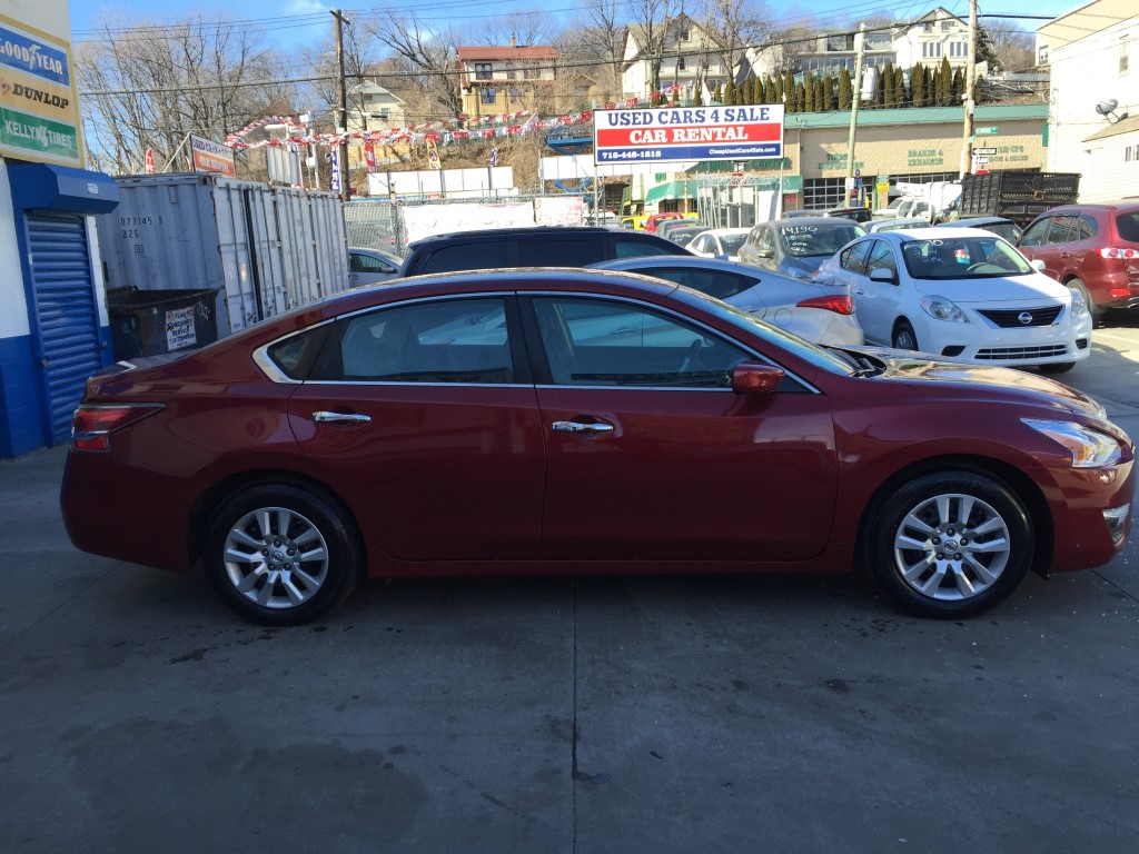Used - Nissan Altima S Sedan for sale in Staten Island NY