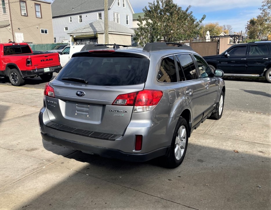 Used - Subaru Outback 2.5i Limited AWD Wagon for sale in Staten Island NY