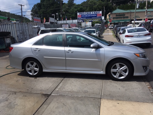 Used - Toyota Camry SE Sedan for sale in Staten Island NY