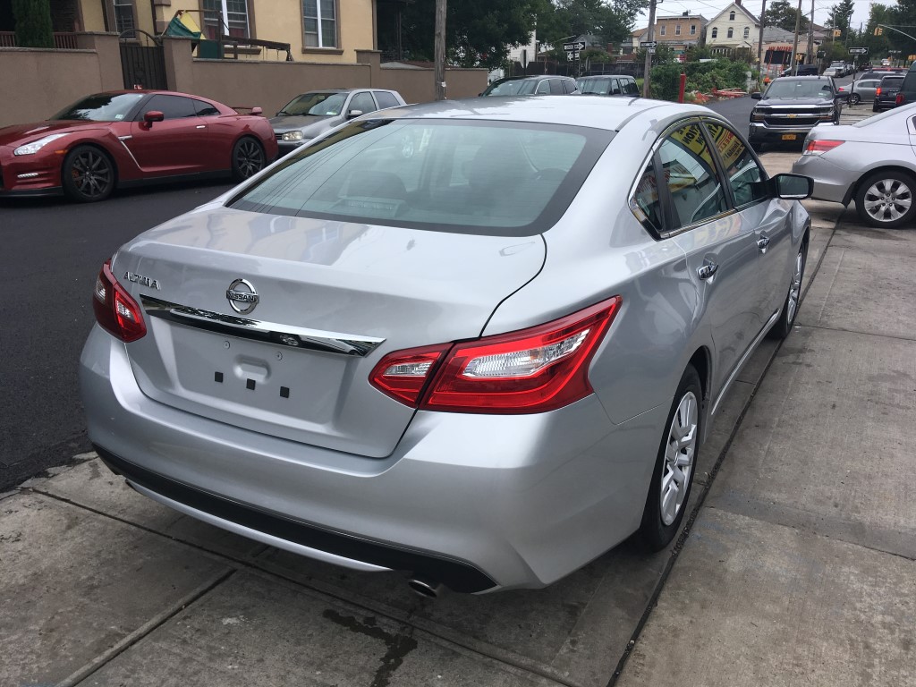 Used - Nissan Altima S Sedan for sale in Staten Island NY