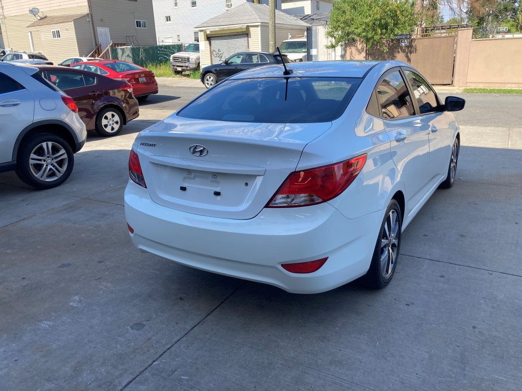 Used - Hyundai Accent VALUE EDITION Sedan for sale in Staten Island NY