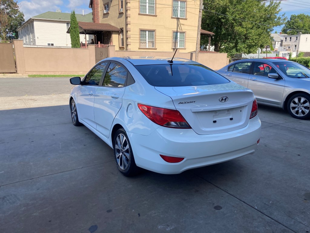 Used - Hyundai Accent VALUE EDITION Sedan for sale in Staten Island NY