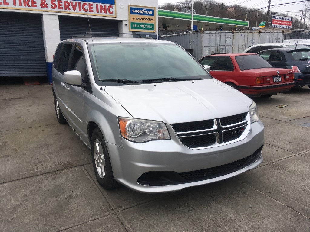 Used - Dodge Grand Caravan SXT Minivan for sale in Staten Island NY