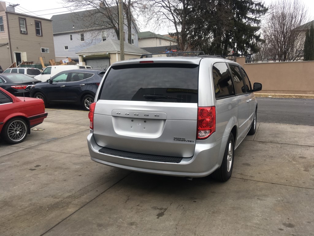 Used - Dodge Grand Caravan SXT Minivan for sale in Staten Island NY