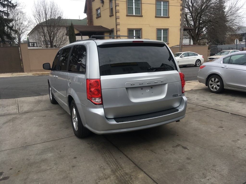 Used - Dodge Grand Caravan SXT Minivan for sale in Staten Island NY