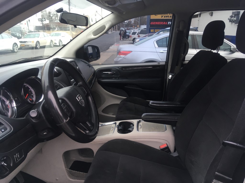 Used - Dodge Grand Caravan SXT Minivan for sale in Staten Island NY