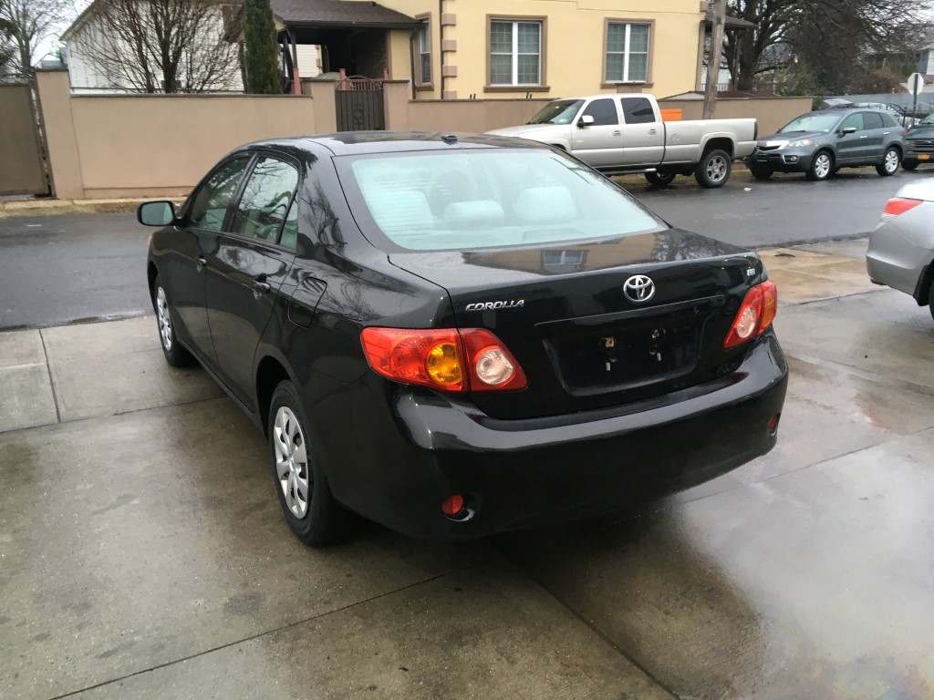 Used - Toyota Corolla LE Sedan for sale in Staten Island NY