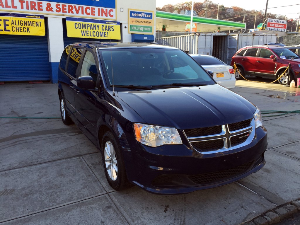 Used - Dodge Caravan SXT MiniVan for sale in Staten Island NY