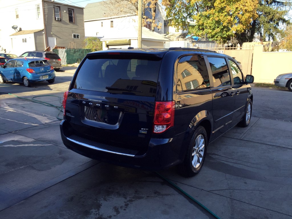 Used - Dodge Caravan SXT MiniVan for sale in Staten Island NY