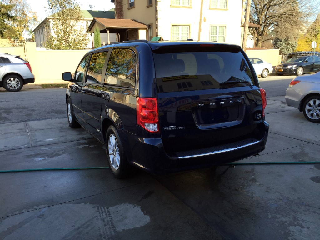 Used - Dodge Caravan SXT MiniVan for sale in Staten Island NY