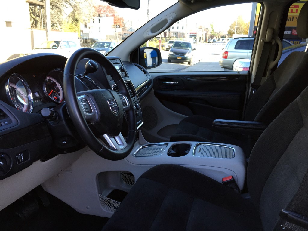 Used - Dodge Caravan SXT MiniVan for sale in Staten Island NY
