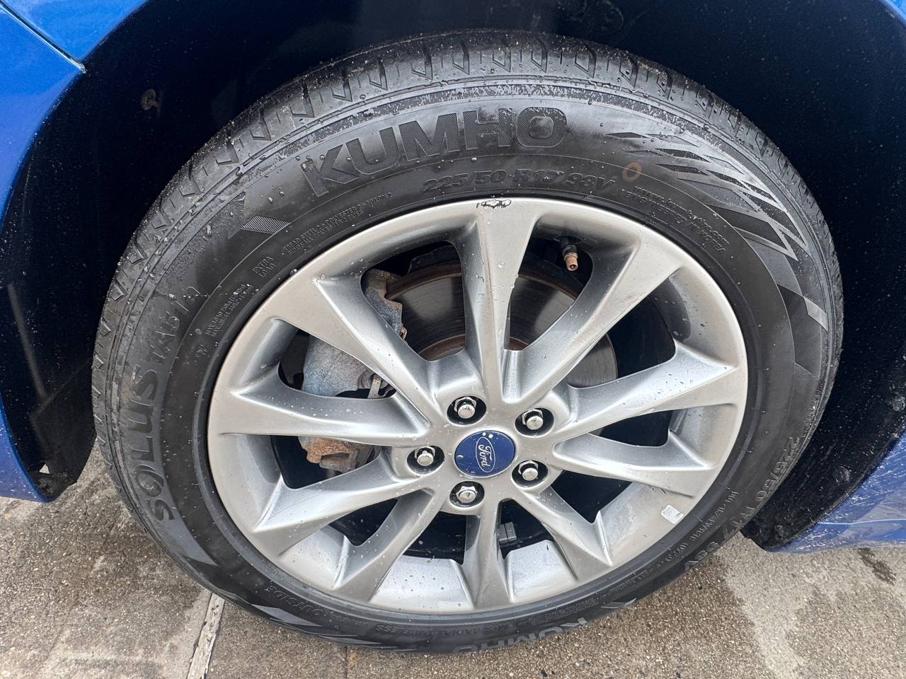 Used - Ford Fusion Hybrid SEDAN for sale in Staten Island NY