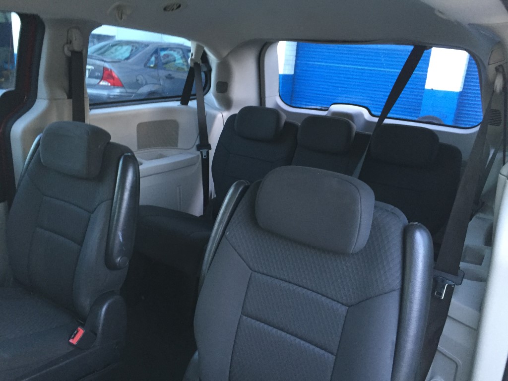 Used - Dodge Caravan SE MiniVan for sale in Staten Island NY