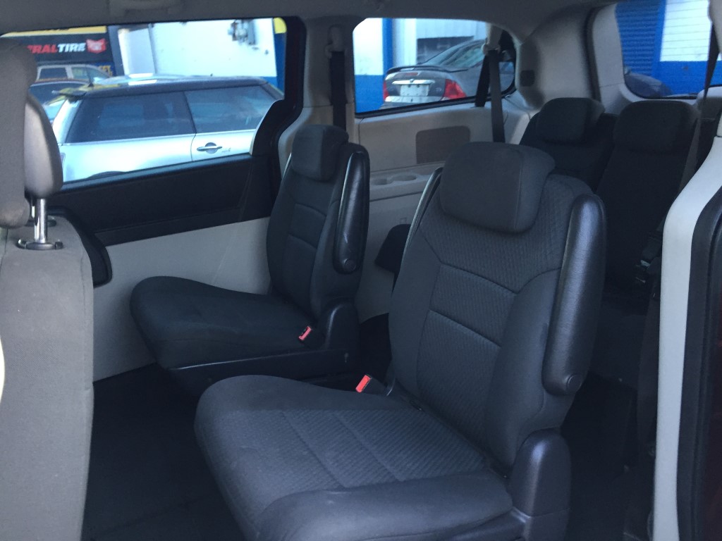 Used - Dodge Caravan SE MiniVan for sale in Staten Island NY
