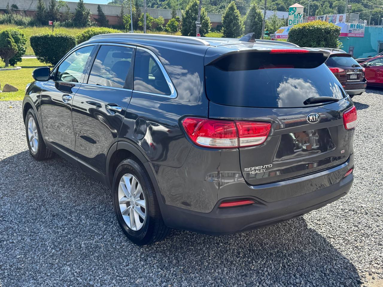 Used - Kia Sorento LX AWD SUV for sale in Staten Island NY