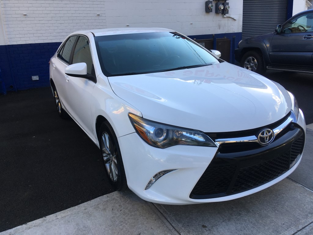 Used - Toyota Camry SE Sedan for sale in Staten Island NY