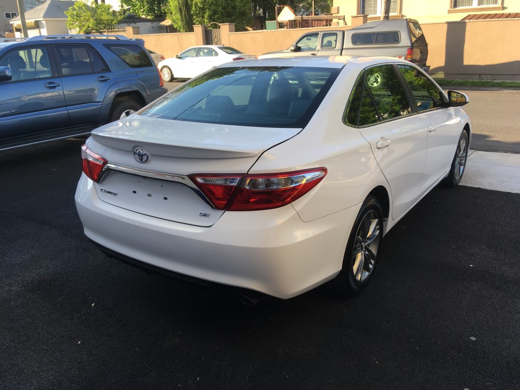 Used - Toyota Camry SE Sedan for sale in Staten Island NY