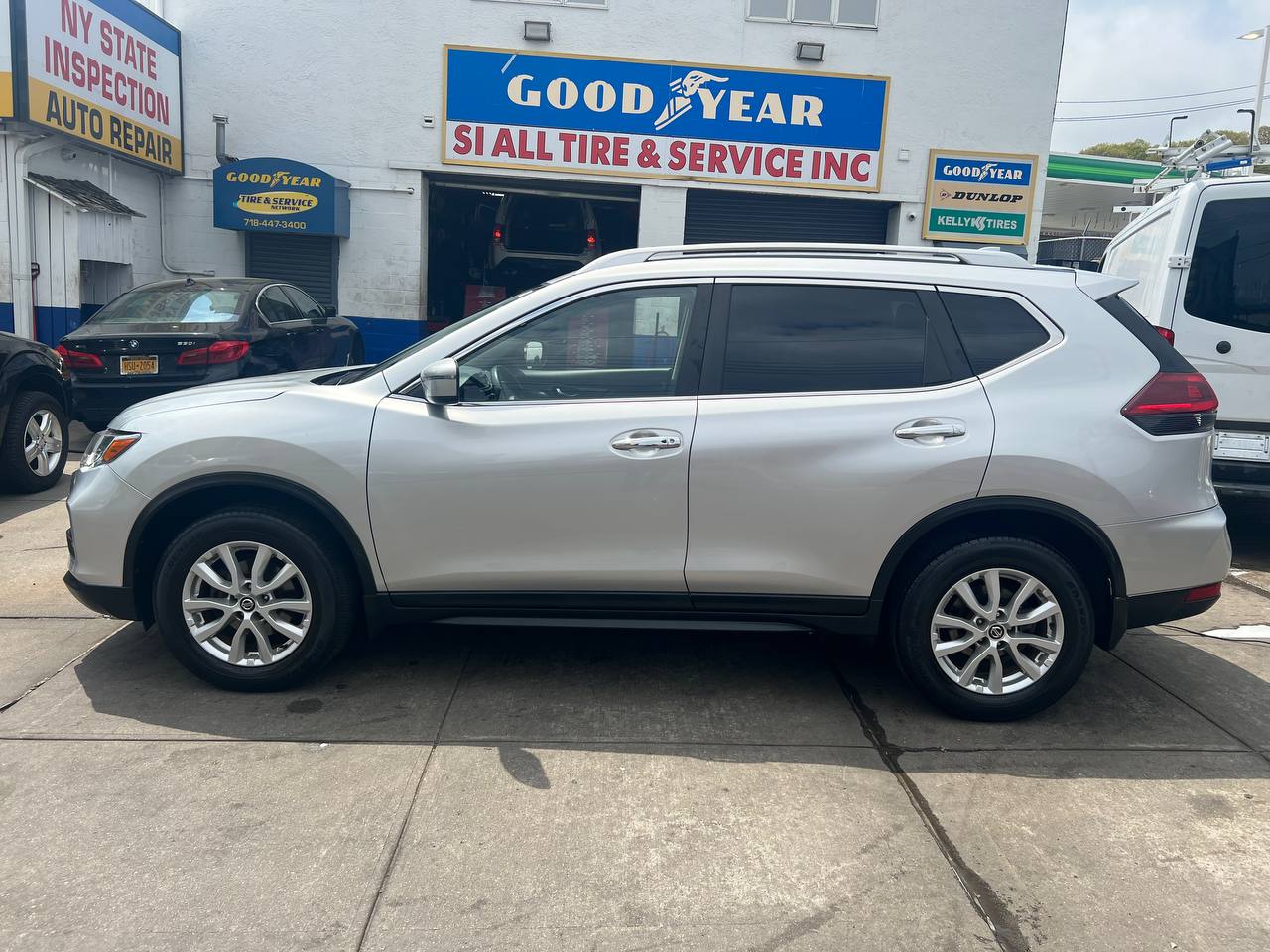 Used - Nissan Rogue SV Wagon for sale in Staten Island NY