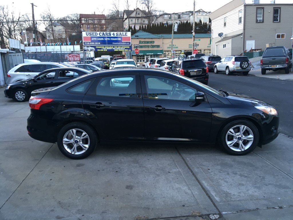 Used - Ford Focus SE Sedan for sale in Staten Island NY