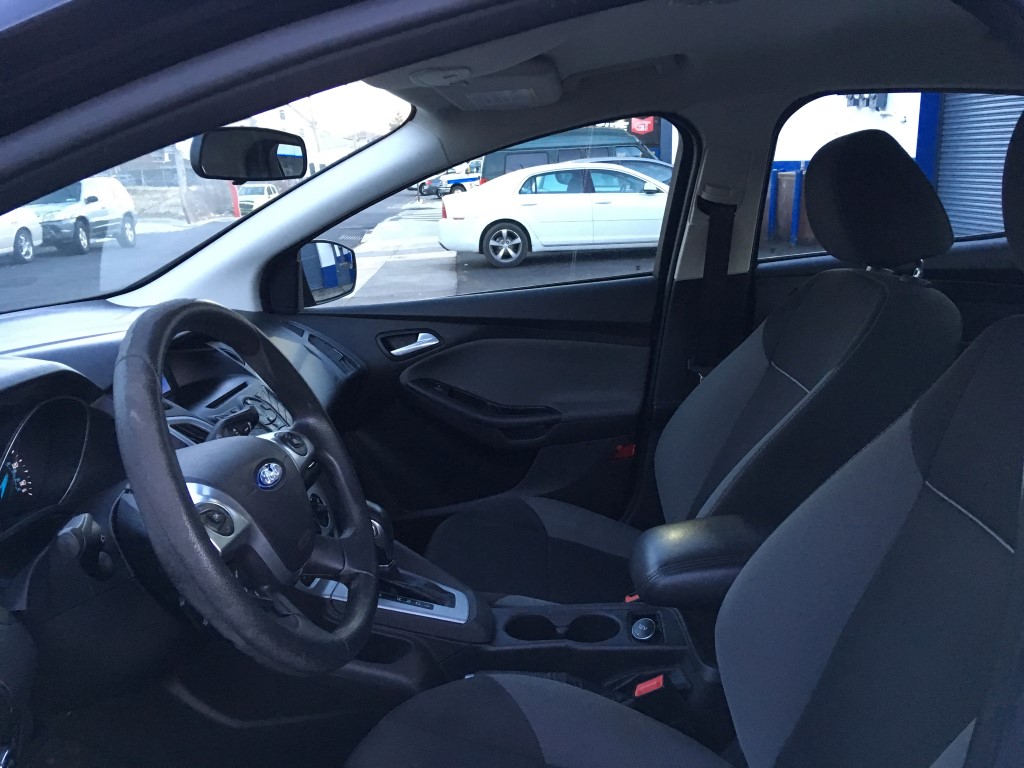 Used - Ford Focus SE Sedan for sale in Staten Island NY