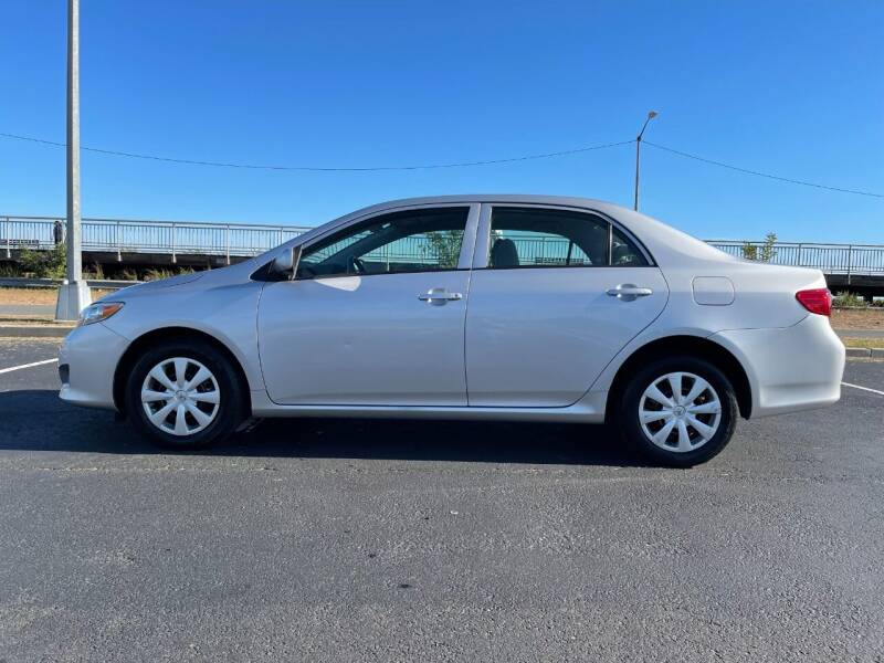 Used - Toyota Corolla LE Sedan for sale in Staten Island NY