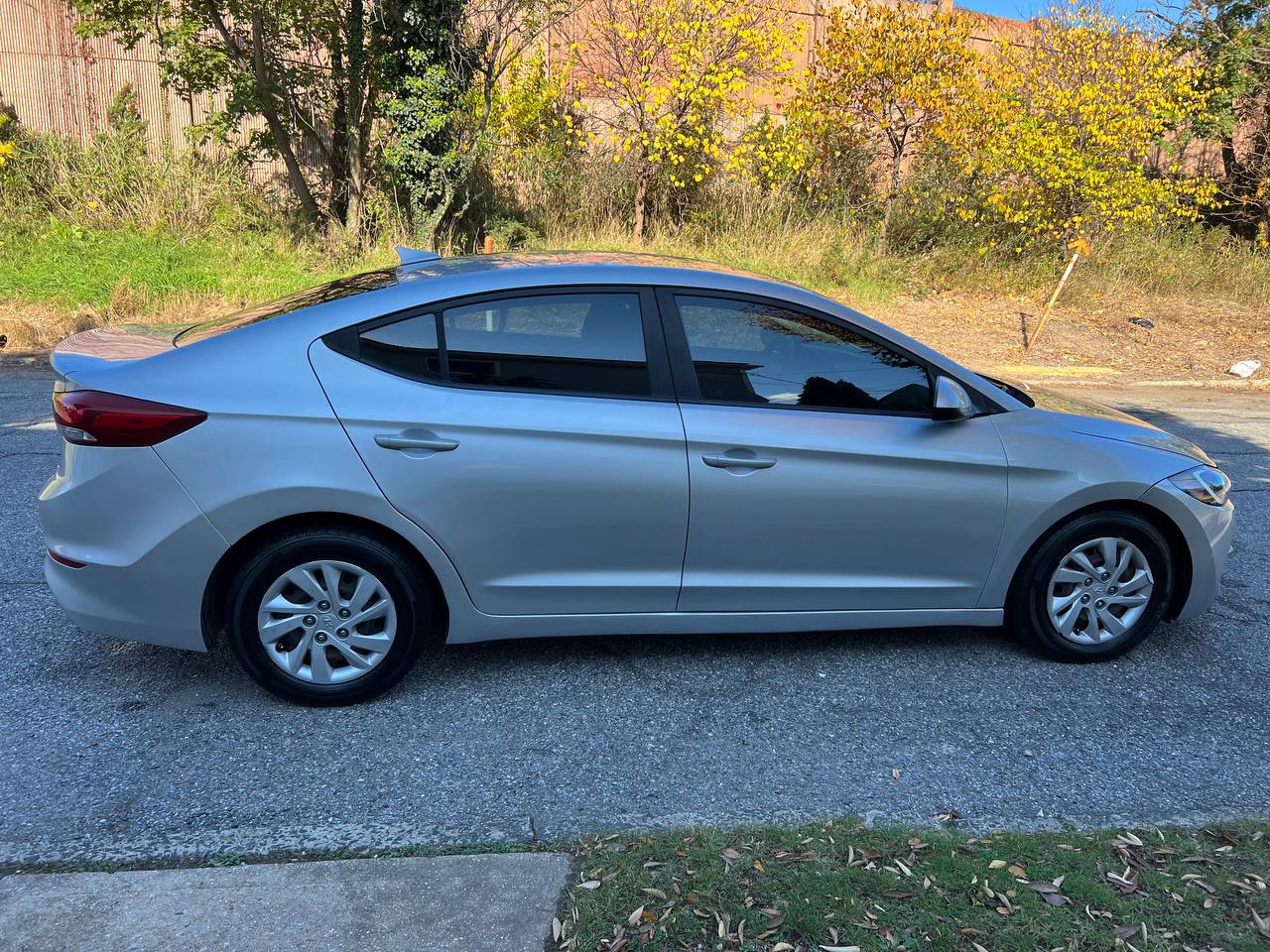 Used - Hyundai Elantra SE SEDAN for sale in Staten Island NY